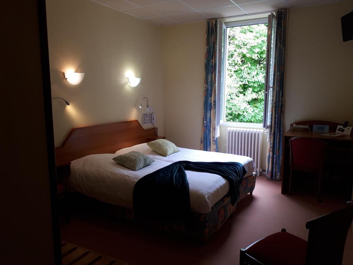 Logis Hotel Le Ceans Orpierre ภายนอก รูปภาพ